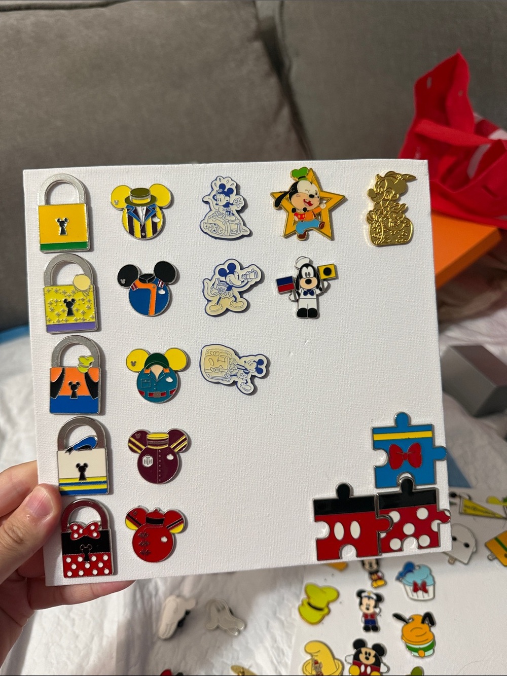 Disney Colorful Character Pin Set bundle - Picture 5 of 7